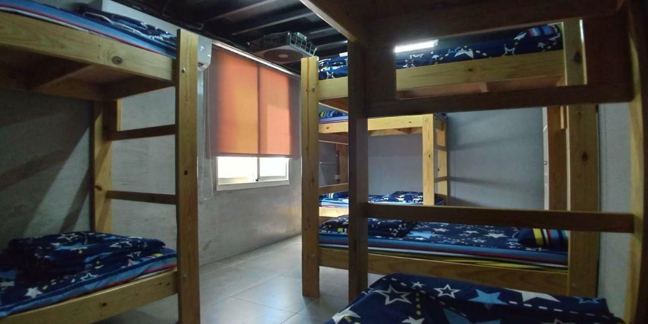 Ohlala Hostel Xiaoliuqiu Bagian luar foto