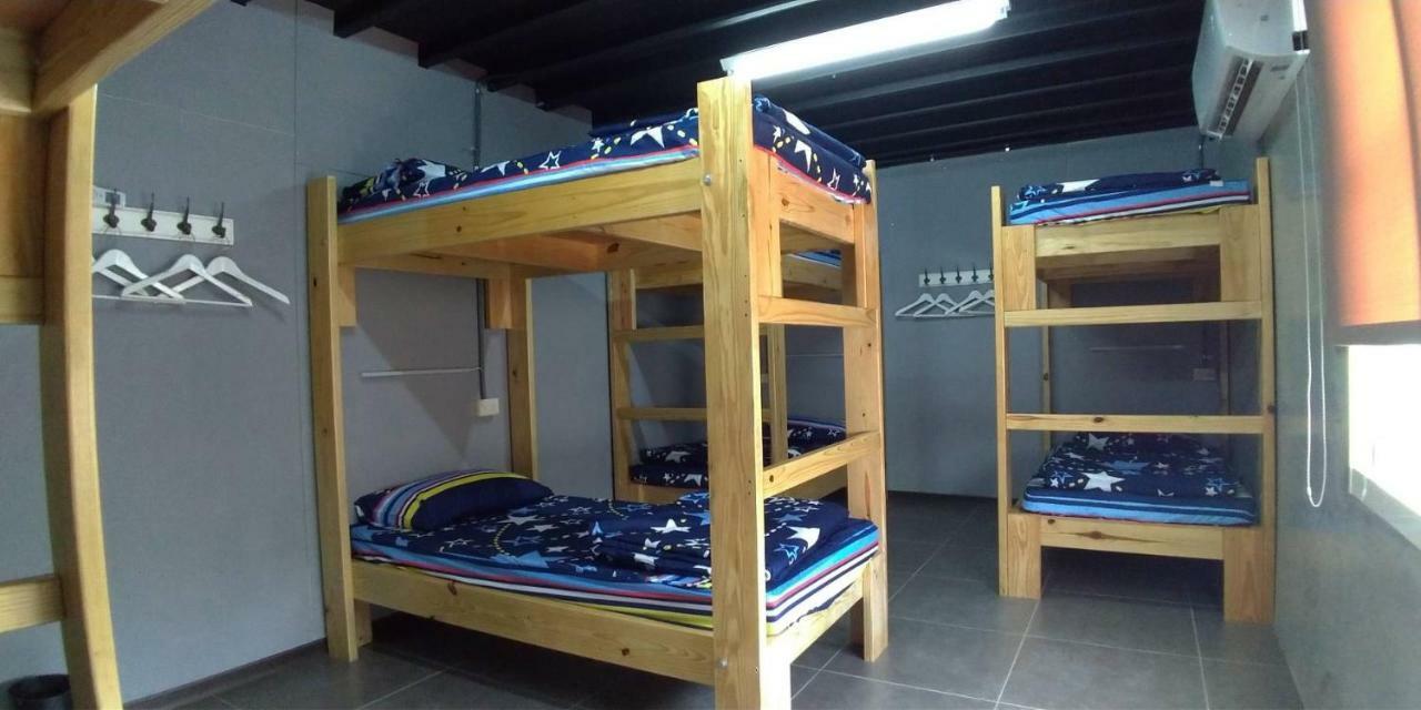 Ohlala Hostel Xiaoliuqiu Bagian luar foto